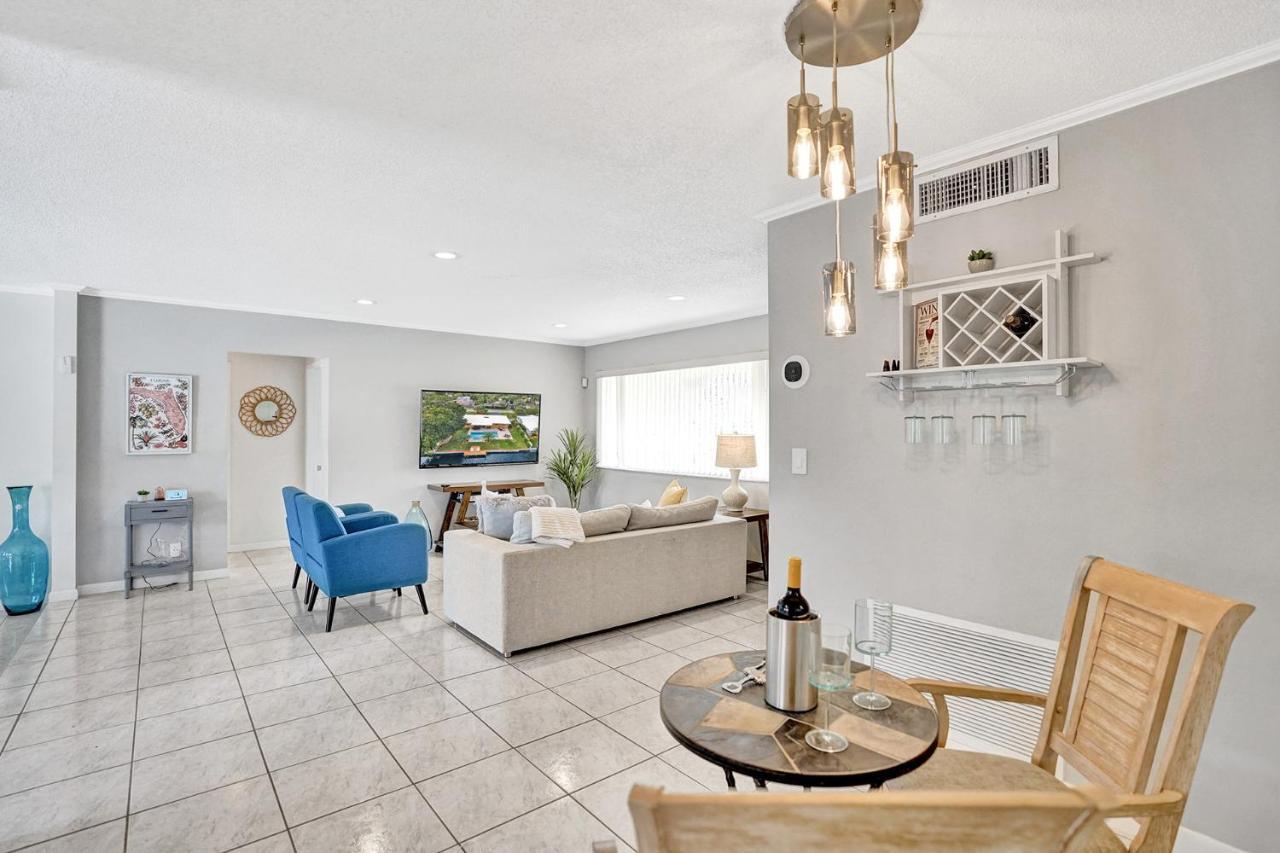 New! Waterfront Heated Pool & Jacuzzi 2 Mi To Beach - Fishing Pier Relaxing Spa & Hammock Fort Lauderdale Exterior photo