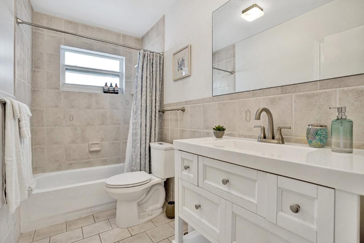 New! Waterfront Heated Pool & Jacuzzi 2 Mi To Beach - Fishing Pier Relaxing Spa & Hammock Fort Lauderdale Exterior photo